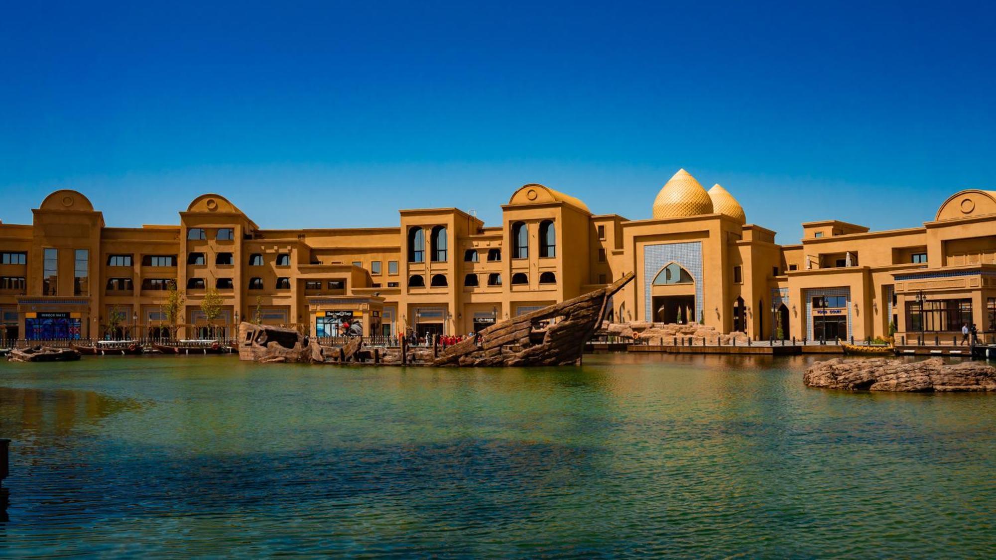 Karavansaray Turkistan Harbour Hotel -Flying Theatre Access Eksteriør bilde The Village